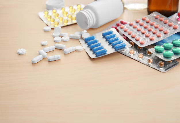 Apakah Semua Obat Wajib Bersertifikat Halal?